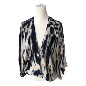 YOUNG FABULOUS & BROKE Loose Tie Dye Navy and Ivory Beachy NWT Crop Kimono Top M